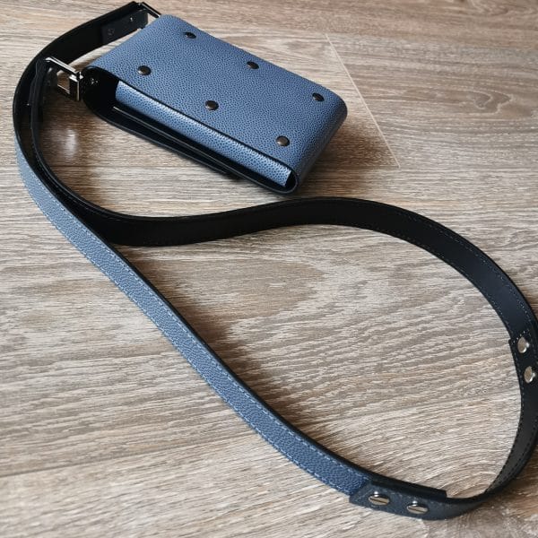 TELEFONO RANKINĖ SU ODINE RANKENA - Image 3