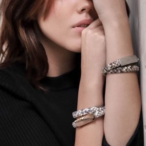 Dviguba gyvatės odos apyrankė