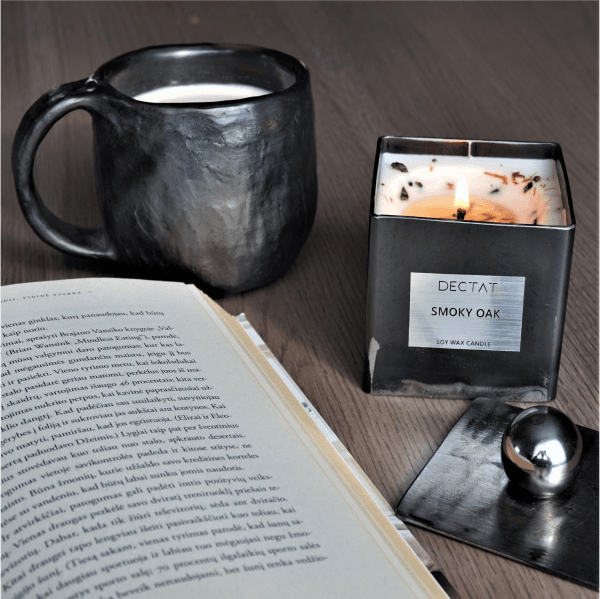 SOJŲ VAŠKO ŽVAKĖ SMOKY OAK - Image 3
