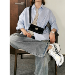 TELEFONO RANKINĖ su odine rankena